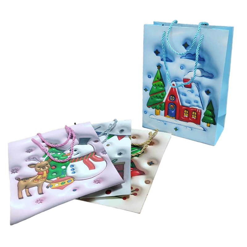 056030 Χριστουγεννιάτικη σακούλα 32x26cm 12τμχ - Christmas bag 12pcs - Image 1